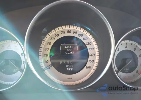 2013 Mercedes-Benz C 250 Luxury/Sport из США, поврежденный, VIN WDDGF4HB1DR262921